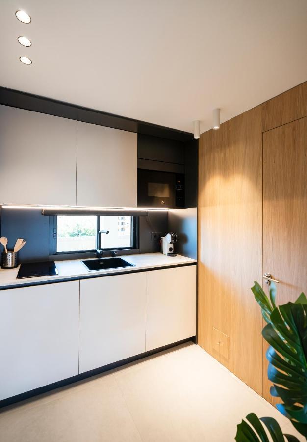 Aloha Apartamentos - Primera Linea De Playa - Vista Al Mar เบนัลมาเดนา ภายนอก รูปภาพ