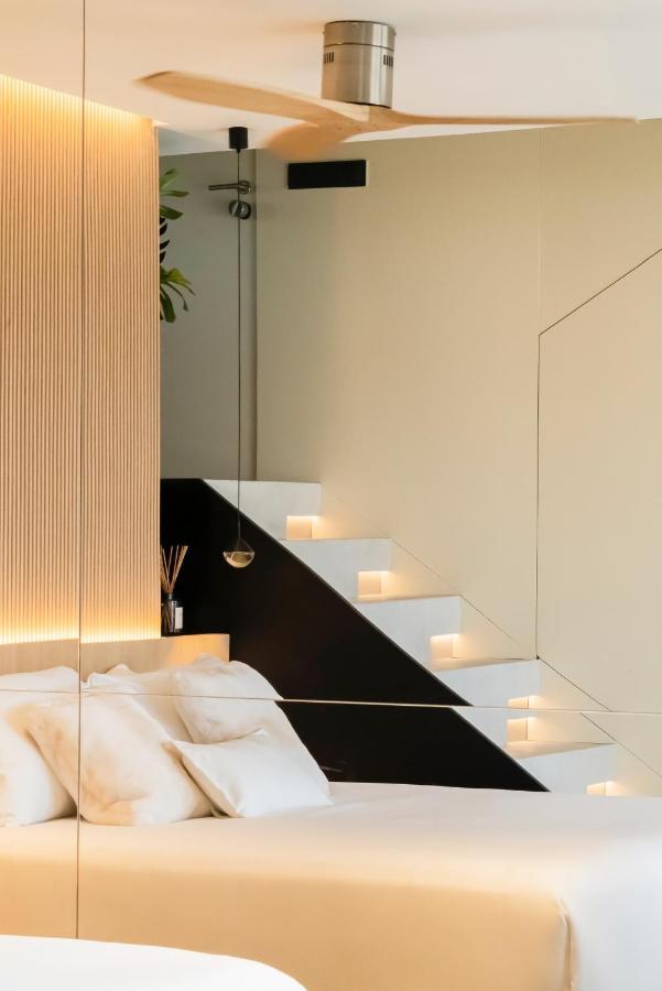 Aloha Apartamentos - Primera Linea De Playa - Vista Al Mar เบนัลมาเดนา ภายนอก รูปภาพ